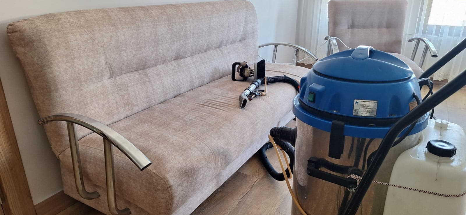 Manisa'da profesyonel koltuk yıkama hizmeti